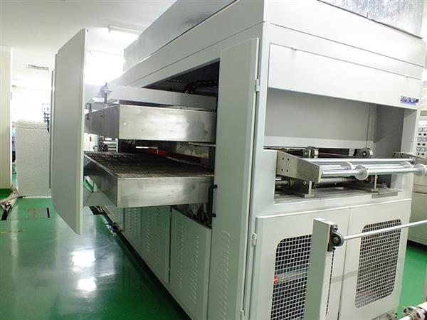 Máy DIE.CUT (Máy bế) 3