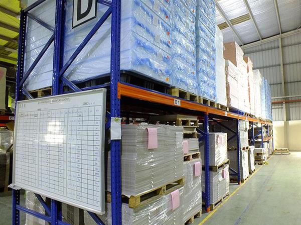 Hình ảnh kho hàng 10