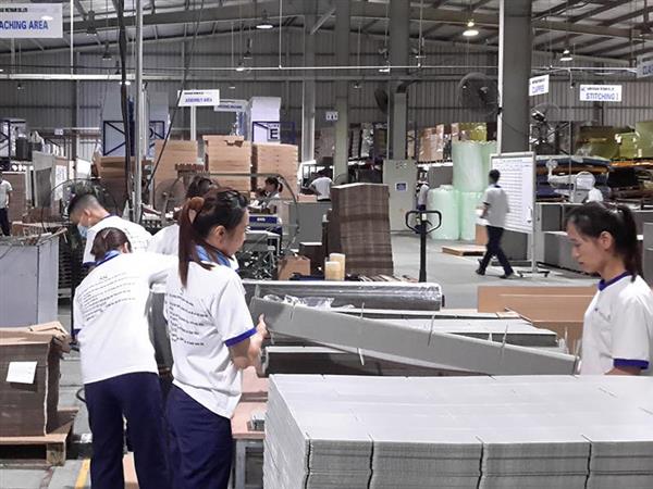 Hình ảnh nhà máy sản xuất hàng hóa 5