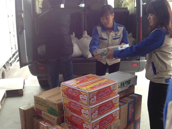 Hoạt động từ thiện tại Trung tâm Bảo trợ xã hội I 12