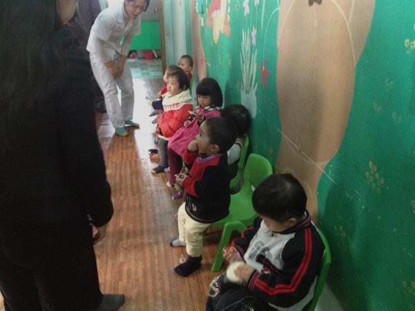 Hoạt động từ thiện tại Trung tâm Bảo trợ xã hội I 36