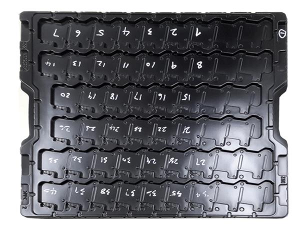 プラスチック成型品 9